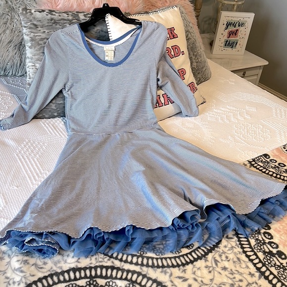 Matilda Jane Fit and Flare Ruffle Hem Blue Knit Dress Scoop Neck Women S - Picture 1 of 15